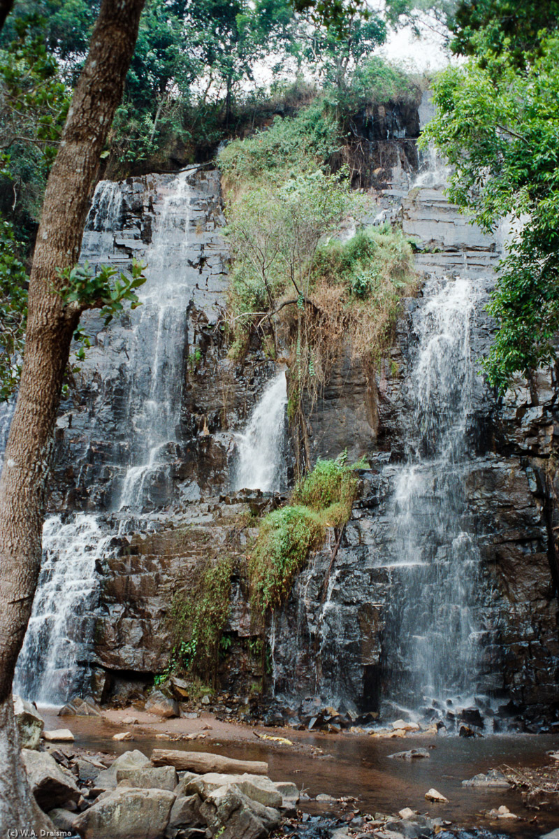 Our destination for today is Karera Falls, a beautiful series of waterfalls and plateaus.