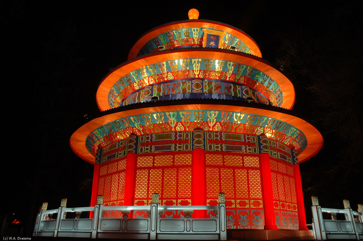 The next sculpture looks like the Temple of Heavenly Peace in Beijing.