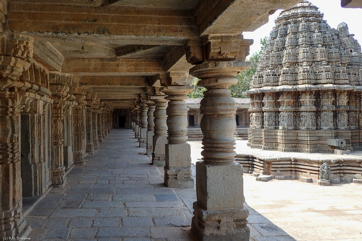 Colonade around Keshava Temple, Somanathapura, Karnataka 