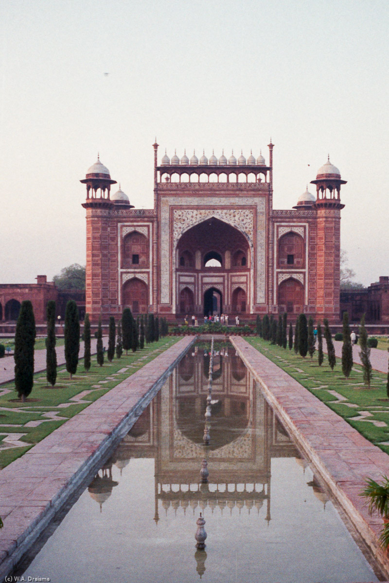 Darwaza-i Rauza, Taj Mahal, Agra