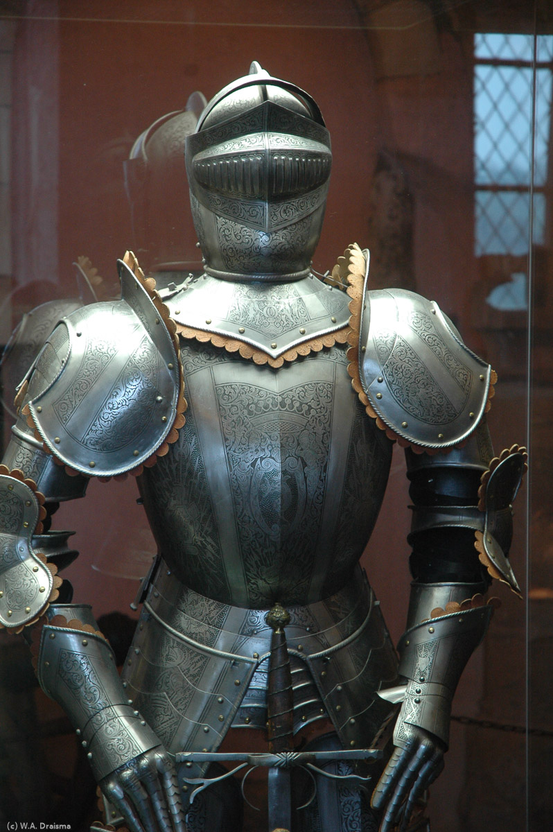 The Arms Hall is supplemented by a selection of medieval suits of armour, halberds and pikes.