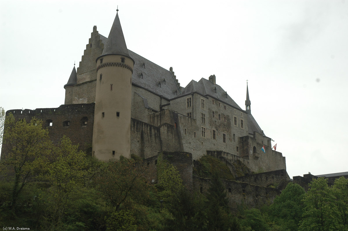 We spent a couple of hours in this well restored castle. Walking back to the town centre we look back to the castle on the rock.