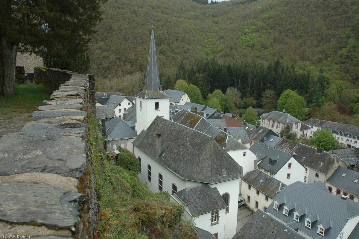 Nowadays Esch-sur-Sûre is still a tiny town with only a few hundred inhabitants.