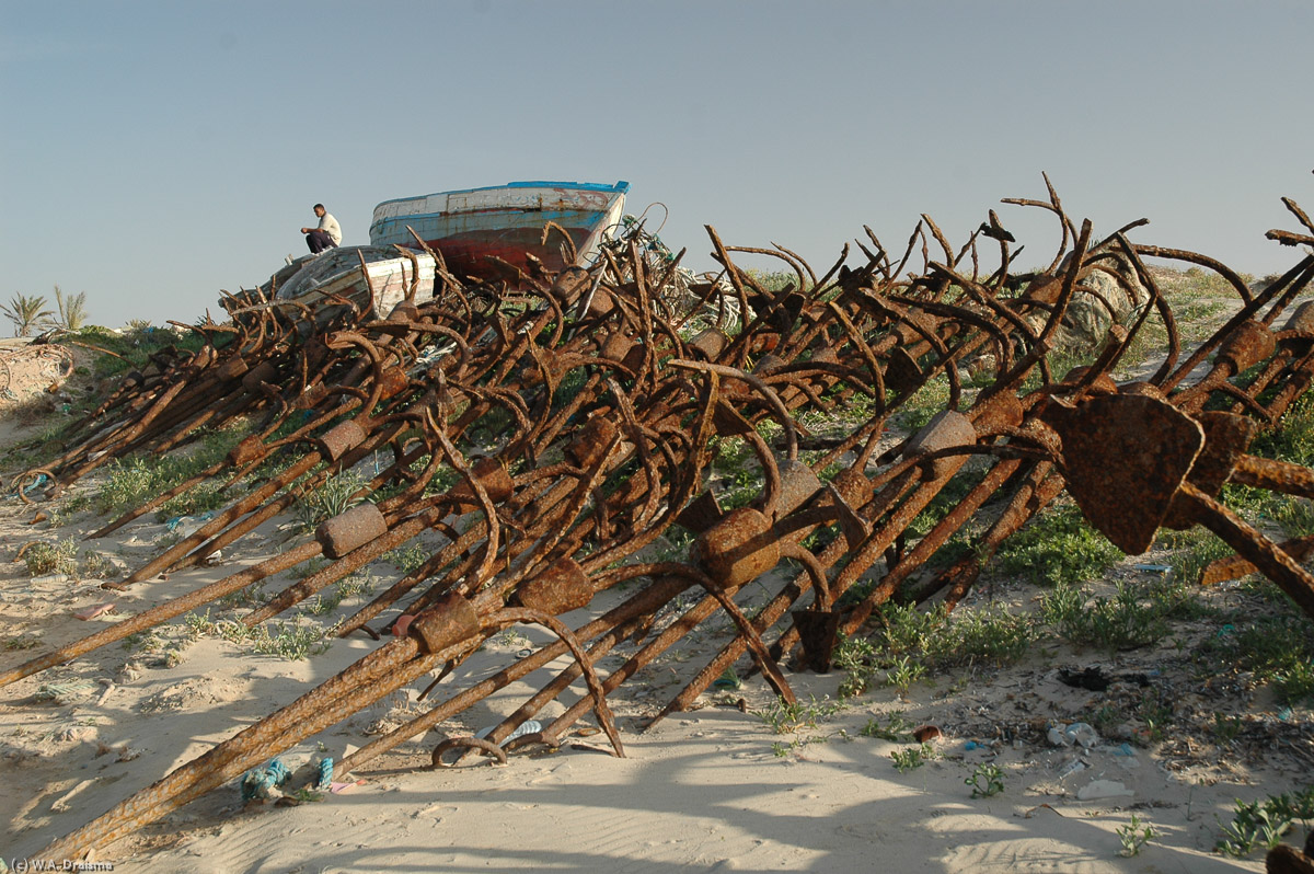 We did see a "dune" covered with rusty anchors though.